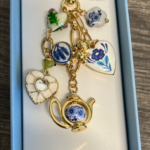 Piper K Teapot Vintage Style Bag Charm 🫖💙 - Picture 5 of 10